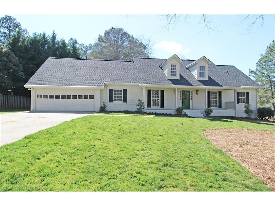 11630 Northgate Trail, Roswell, GA 30075 - photo 1