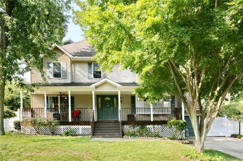 17 Bauer St, Tappan, NY 10983 - photo 1