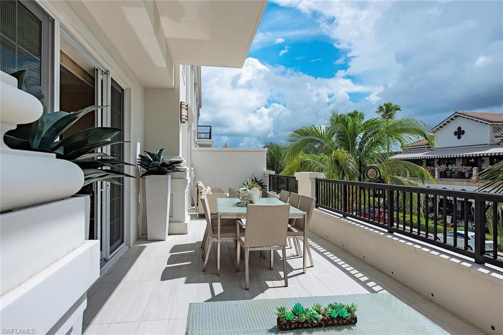 60 foot private balcony overlooking 5th Avenue Sou