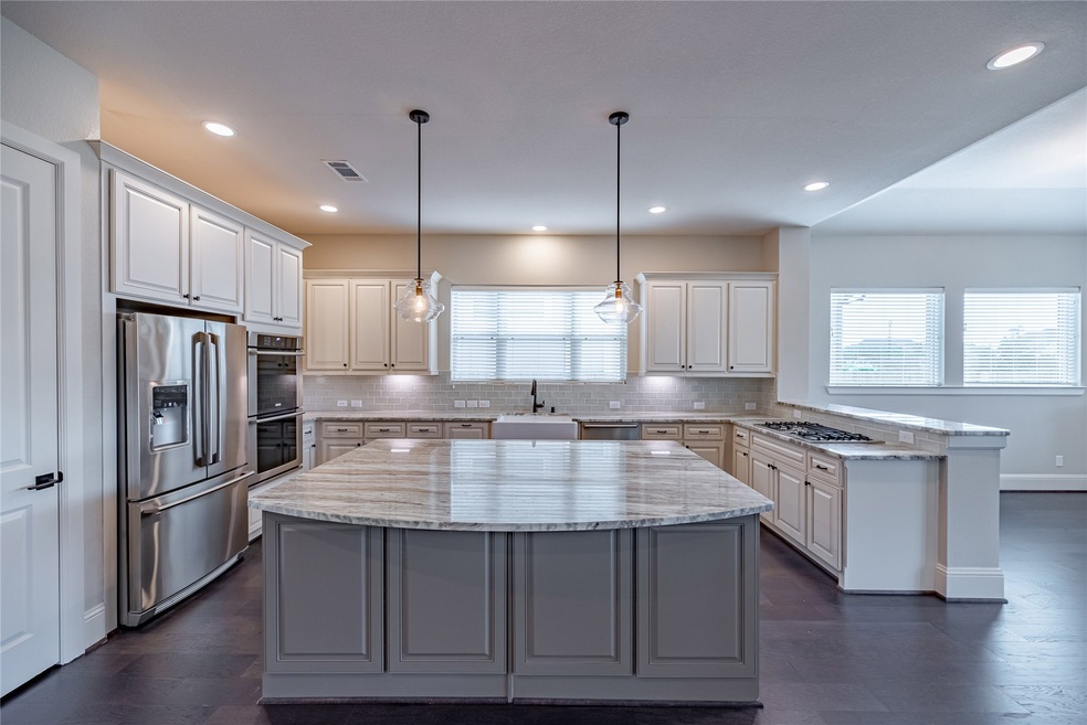 2718 Kingston Bluff Ln, Katy, TX 77494 - photo 1