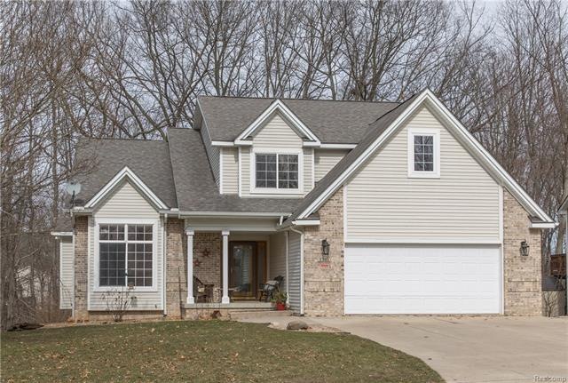 2395 Laurel Oak