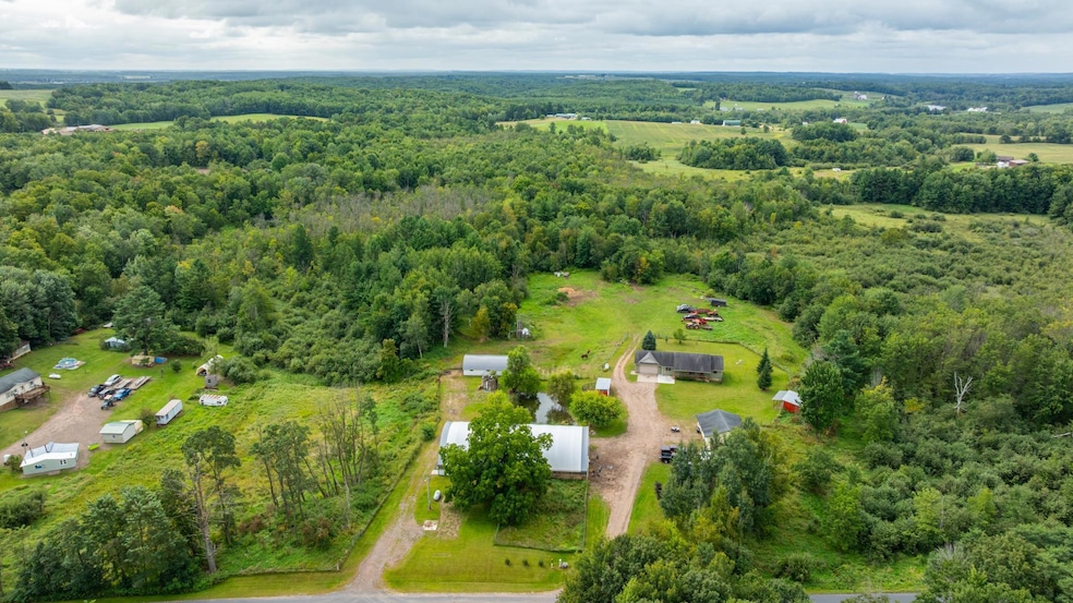 For Sale $513,000