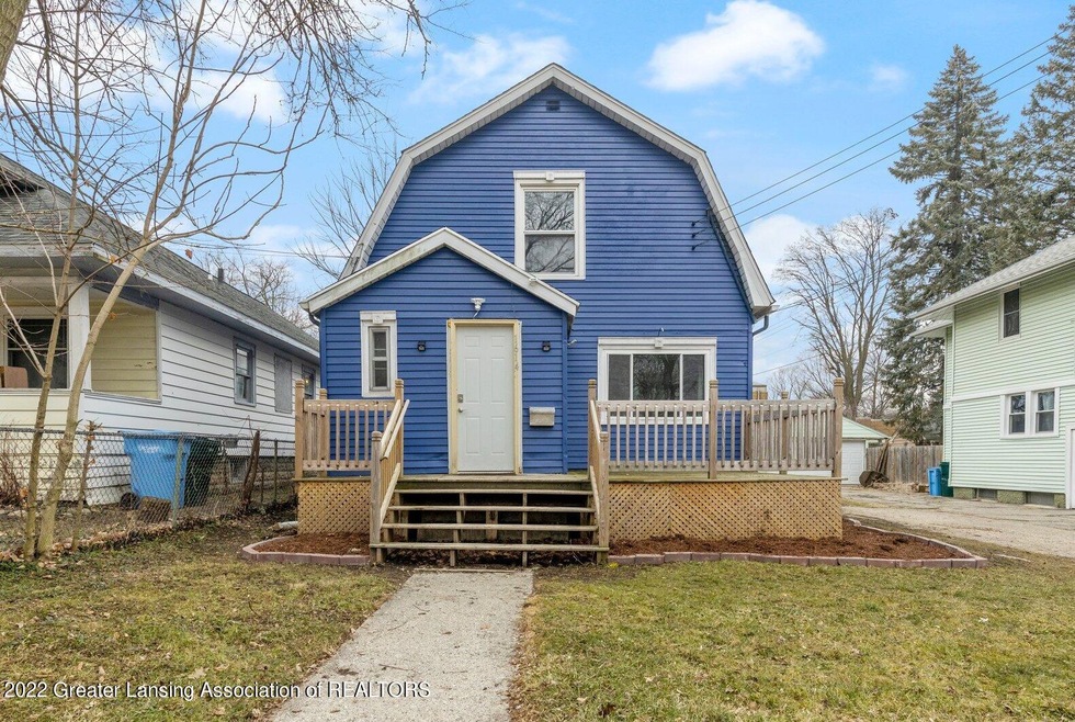 1614 Beal Ave, Lansing, MI 48910 - photo 1