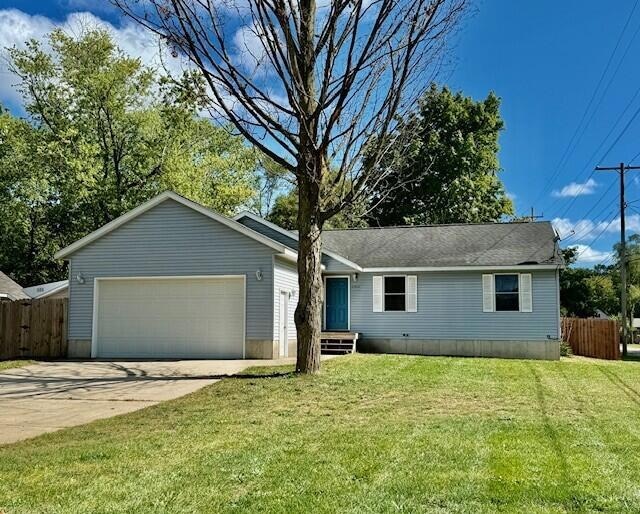 1190 Center St, Muskegon, MI 49442 - photo 1