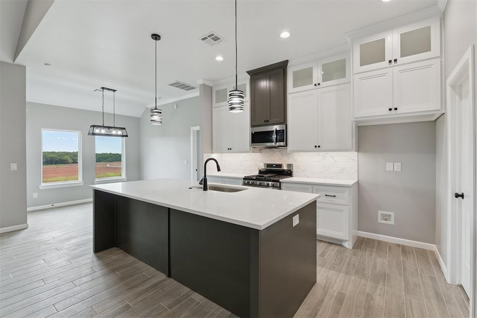 41364 Hazel Dell Rd, Shawnee, OK 74804 - photo 1