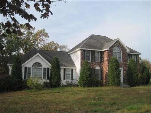 14 Morgan Dr, Methuen, MA 01844 - photo 1