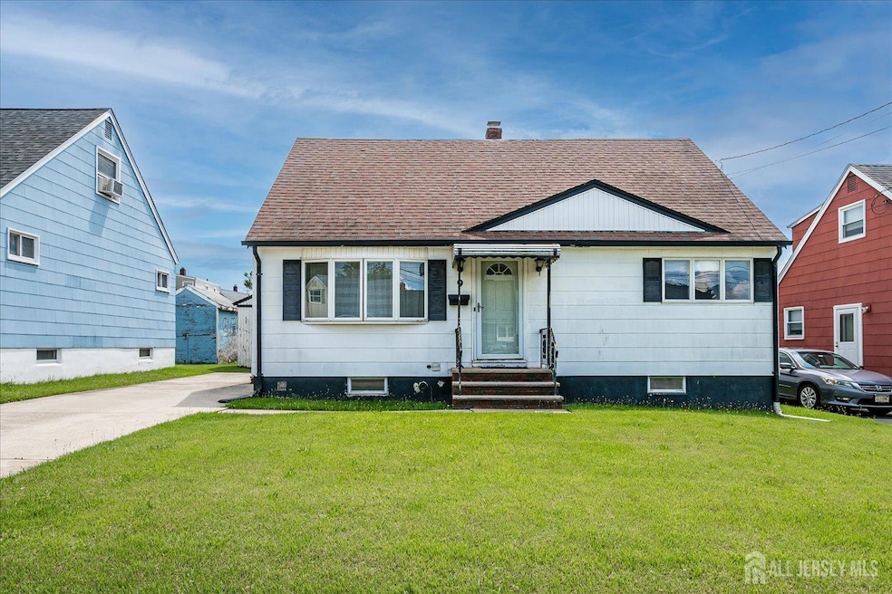 Sold $500,000 • Co-Listing Agent