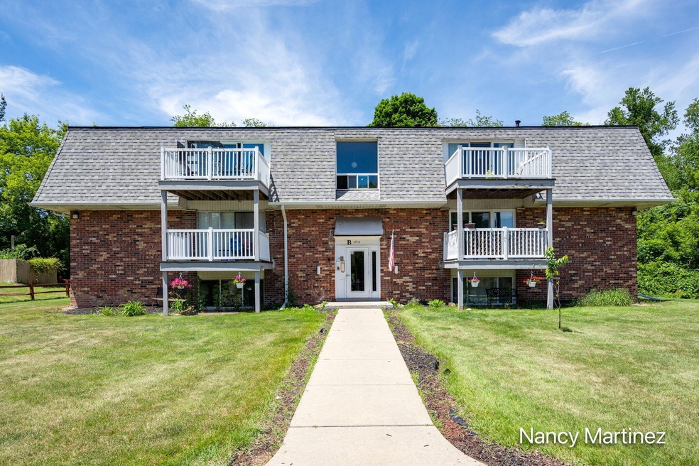 6712 Cascade Rd-14