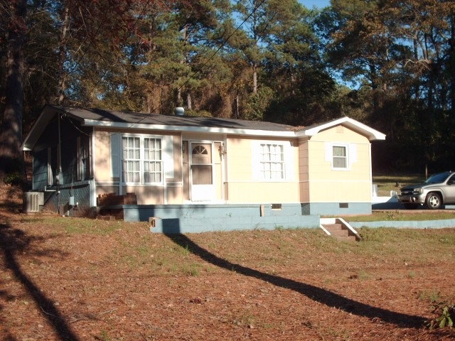 121 Brantley Rd, Warner Robins, GA 31093 - photo 1