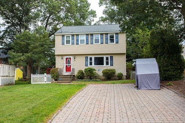 64 Wildcrest Ave, Billerica, MA 01821 - photo 1