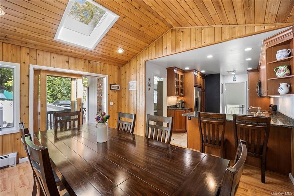 1 Devonshire Ct, Cortlandt Manor, NY 10567 - photo 1