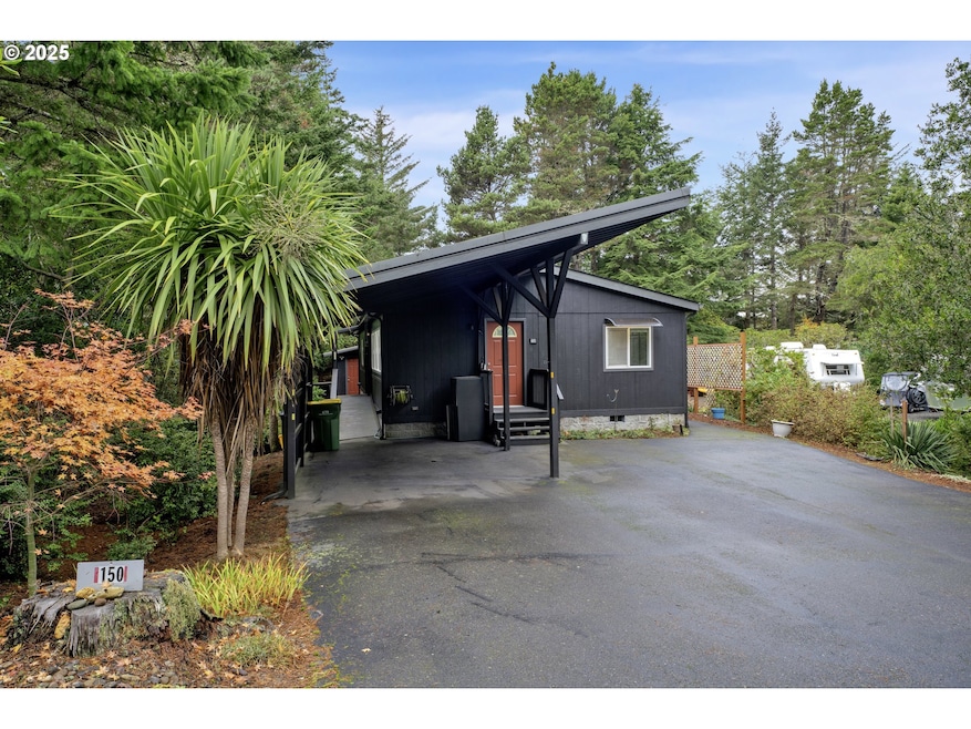1600 Rhododendron Dr unit 150, Florence, OR 97439 - photo 1
