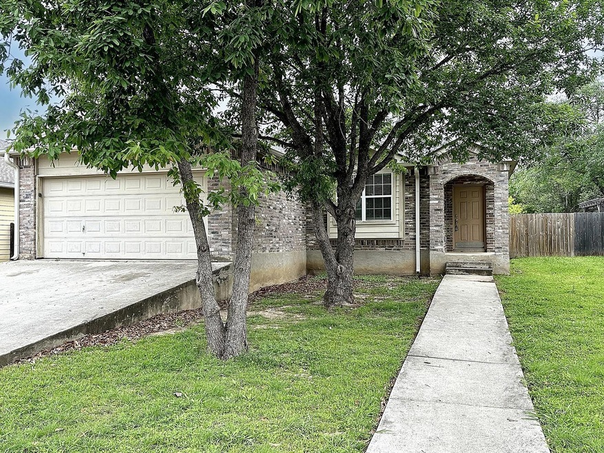 105 Dolly St, San Marcos, TX 78666 - photo 1