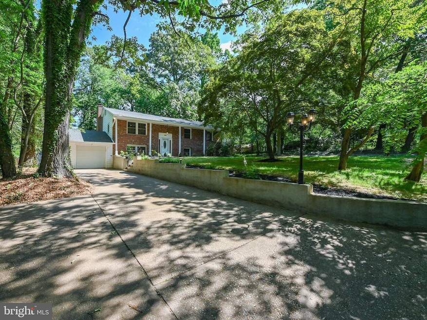 1042 Lake Claire Dr, Annapolis, MD 21409 - photo 1