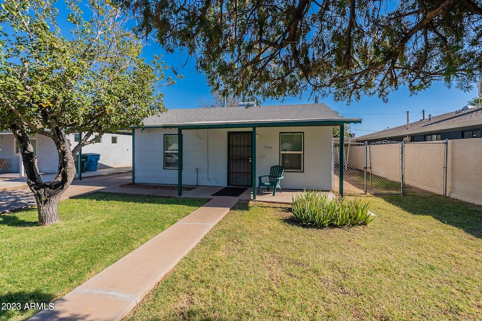 2005 N 23rd St, Phoenix, AZ 85006 - photo 1