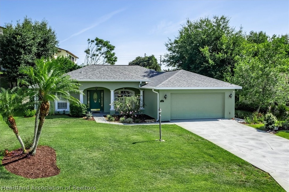 112 Huntley Oaks Blvd, Lake Placid, FL 33852 - photo 1