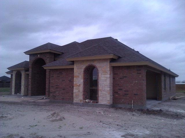 2802 El Sol Dr unit 10, Weslaco, TX 78599 - photo 1