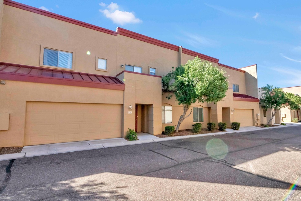 1015 S Va-002-28-DLB 2235-MLS_Size