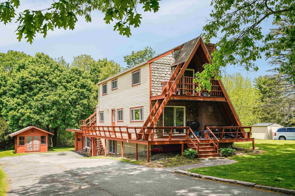 84 Tuttle Ln, Greenland, NH 03840 - photo 1