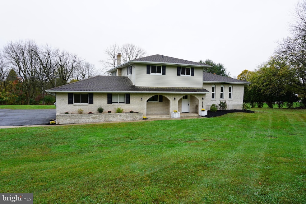 24 College St, Boyertown, PA 19512 - photo 1