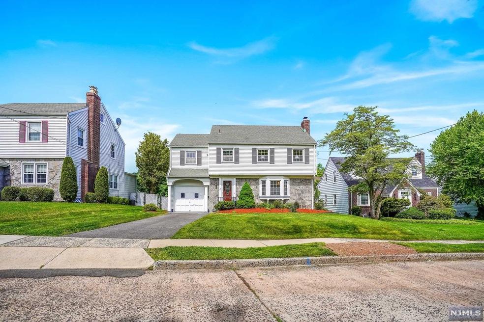 40 Highfield Ln, Rutherford, NJ 07070 - photo 1