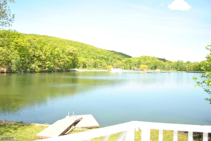 111 E Shore Dr, Vernon, NJ 07462 - photo 1