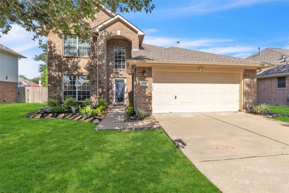 4114 Cleburne Dr, Pearland, TX 77584 - photo 1