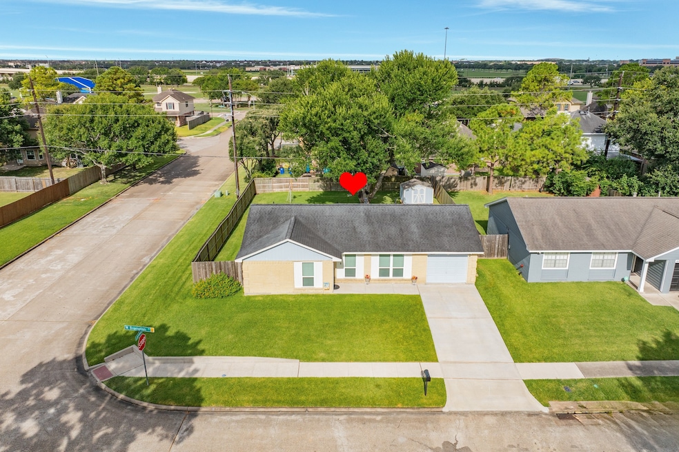 Sold • Co-Listing Agent