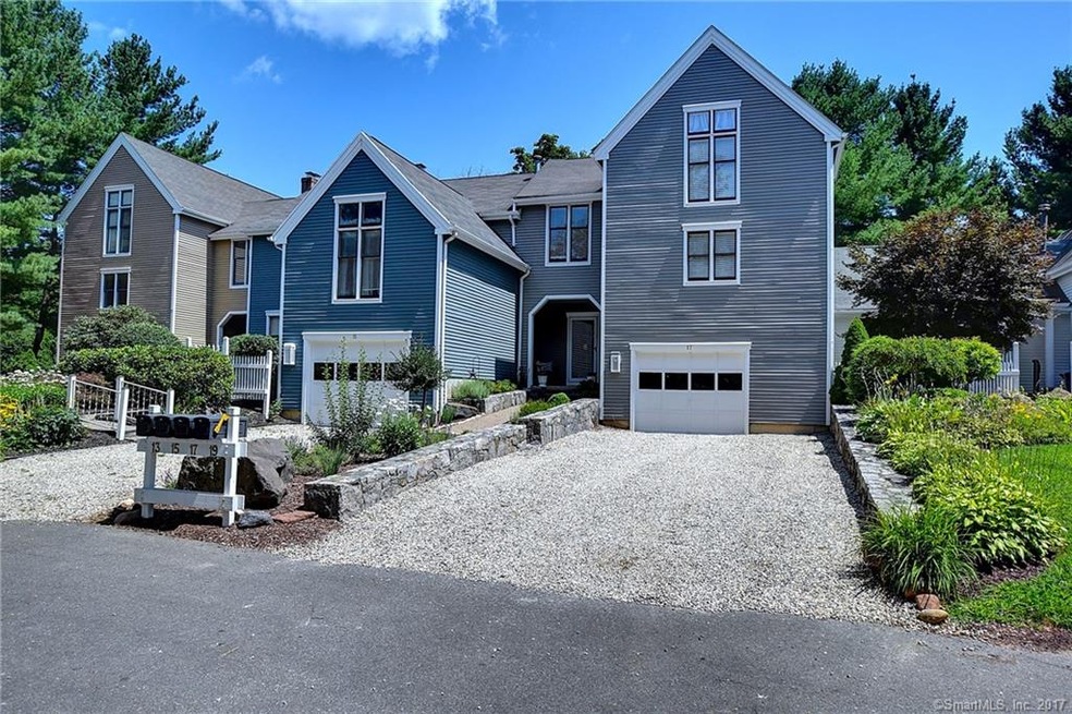 17 Farm Dr unit 17, Farmington, CT 06032 - photo 1