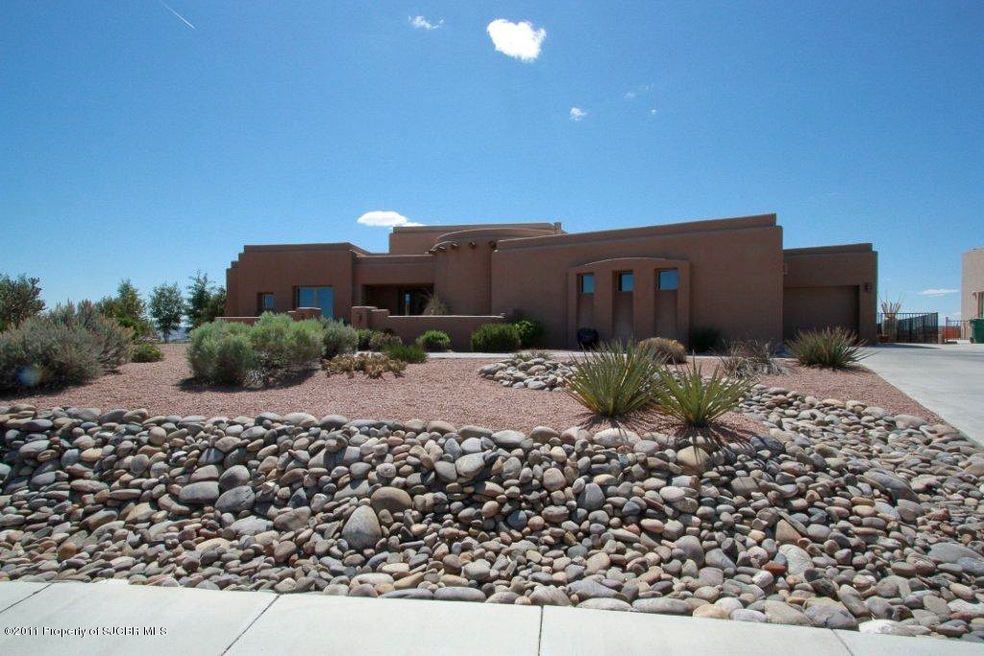 4265 Vista Pinon Dr, Farmington, NM 87401 - photo 1