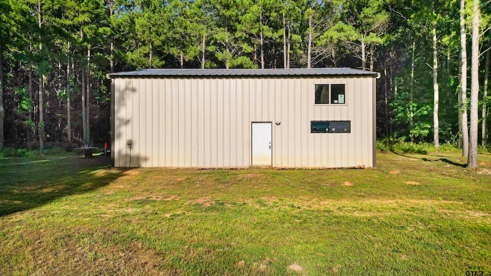 For Sale $320,000 • Co-Listing Agent