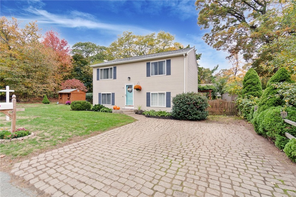 6 Waldron Ave, Warwick, RI 02888 - photo 1