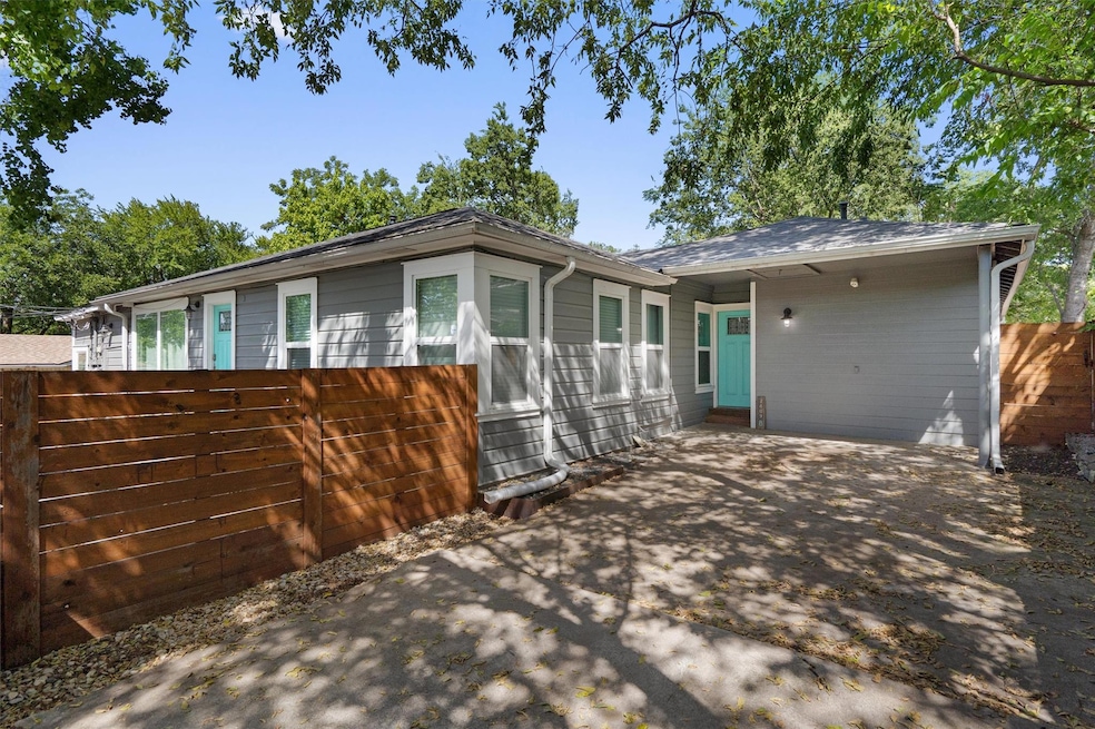 Ranch-style home featuring a patio area