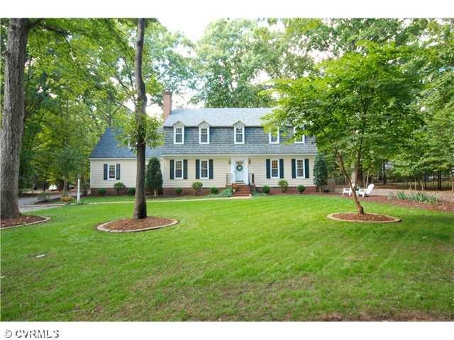 Exterior Front - This Beautifully renovated Dutch 