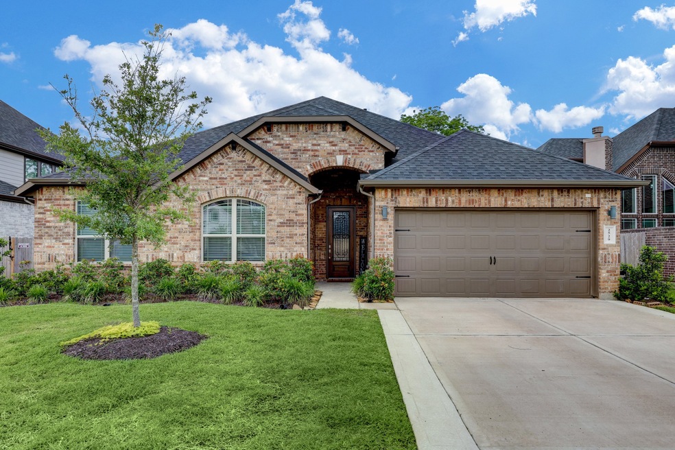 2529 Austin Trail, Friendswood, TX 77546 - photo 1