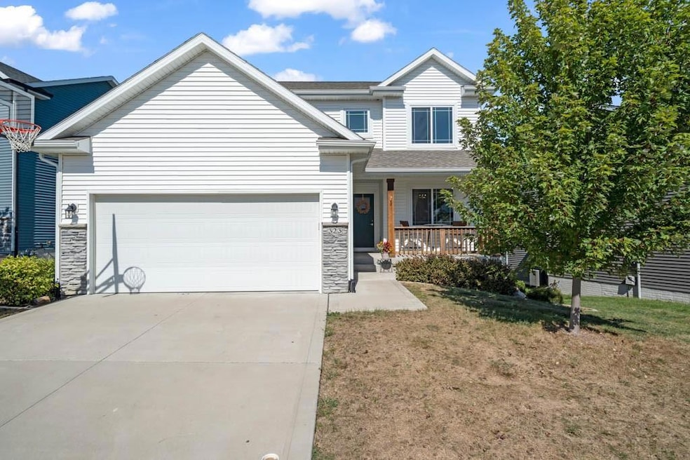 For Sale $315,000 • Co-Listing Agent