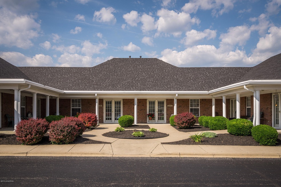 8117 Arthur Goins Blvd, Louisville, KY 40228 - photo 1