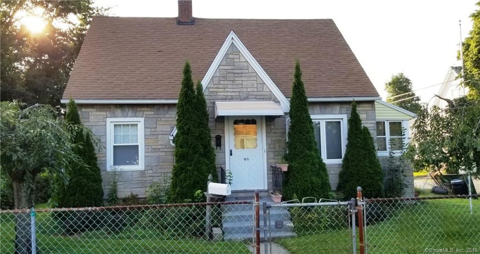 90 Tracy Ave, Waterbury, CT 06706 - photo 1