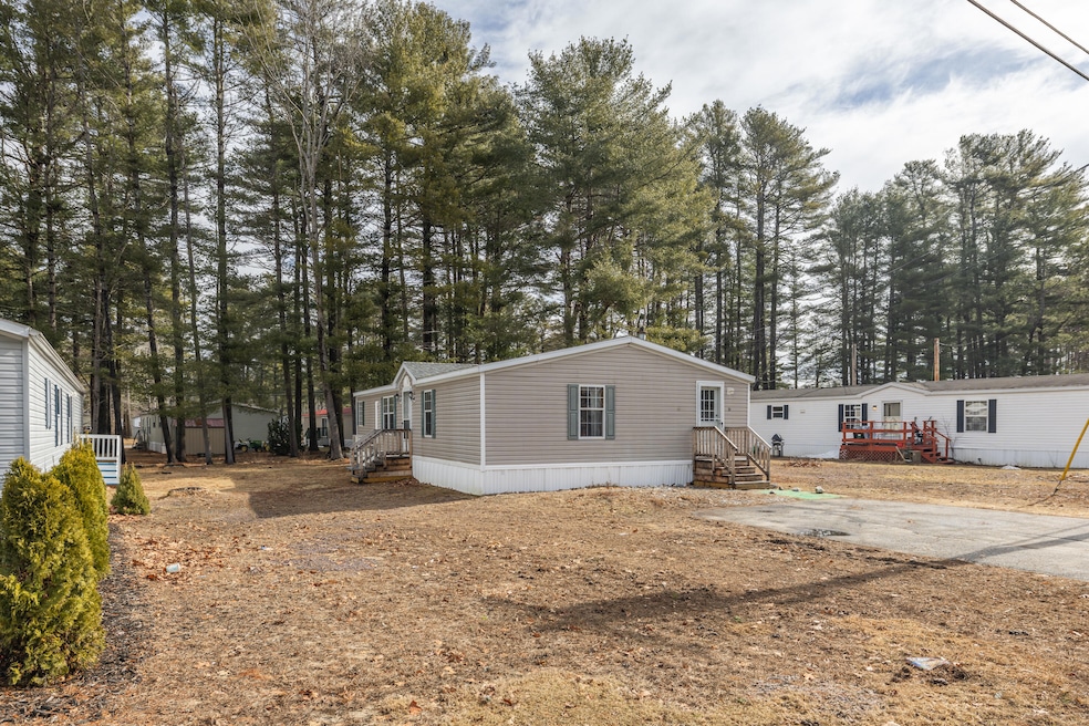 33 Beverly Dr, Brunswick, ME 04011 - photo 1