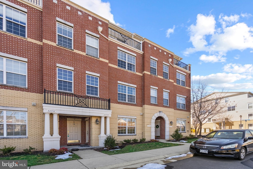 22703 Settlers Trail Terrace, Ashburn, VA 20148 - photo 1