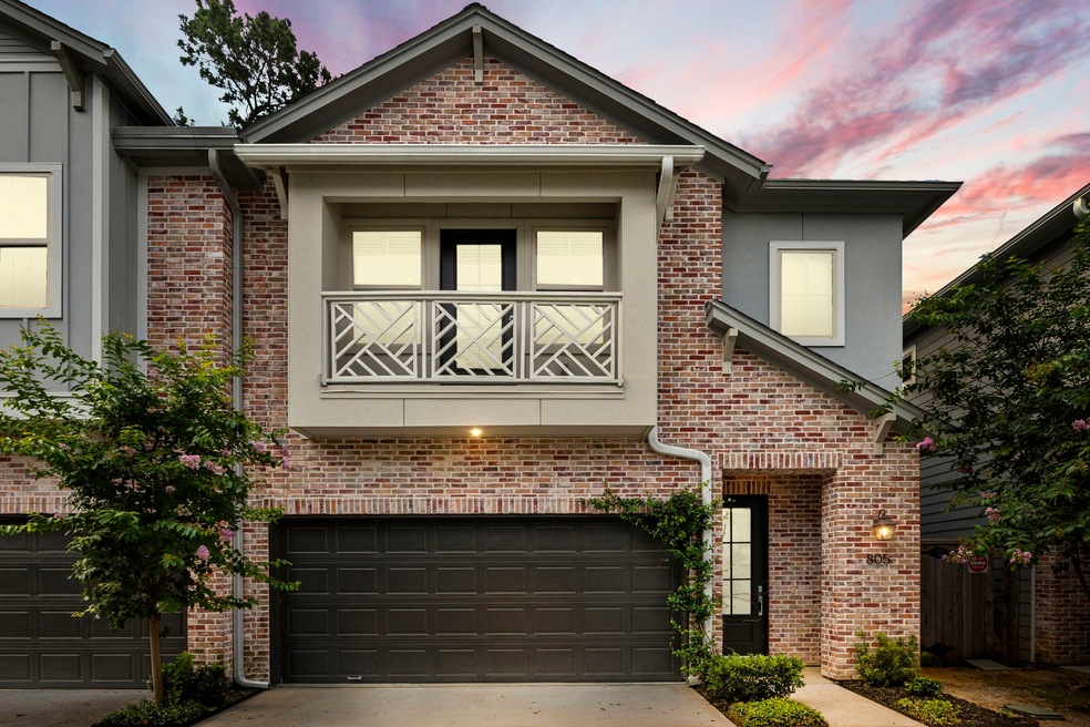 805 Shallow Hollow Dr, Houston, TX 77018 - photo 1