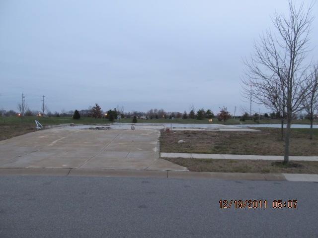 1027 Millstone Ct, Franklin, IN 46131 - photo 1