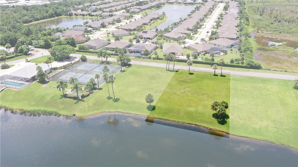 1502 Eagles Cir, Sebastian, FL 32958 - photo 1