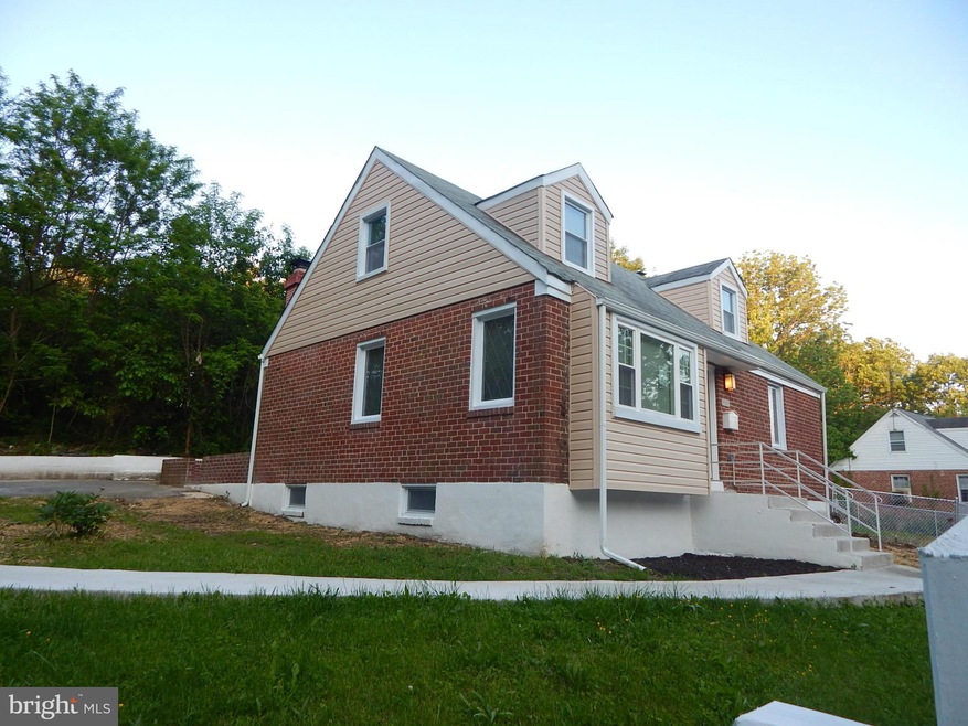 4401 Wakefield Rd, Baltimore, MD 21216 - photo 1