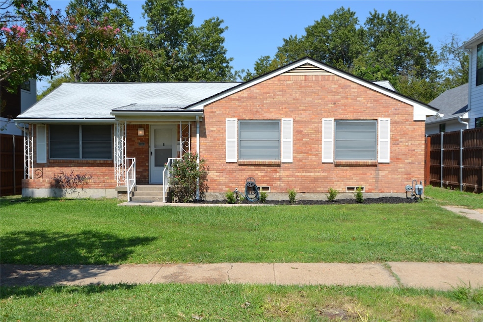 For Rent $2,200/month