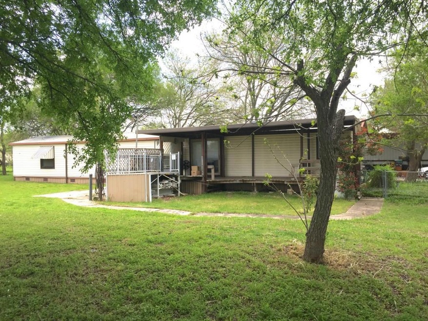 131 Dove Ln, Kyle, TX 78640 - photo 1