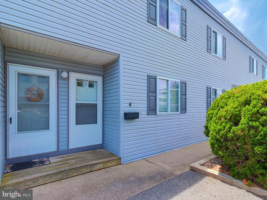 Sold $526,500 • Co-Listing Agent