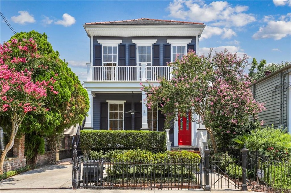 2346 Constance St, New Orleans, LA 70130 - photo 1