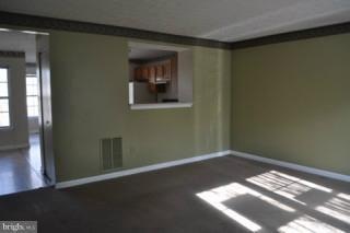 86 Gwynnswood Rd, Owings Mills, MD 21117 - photo 1