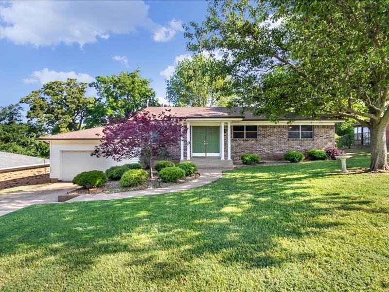 1615 W Woodard St, Denison, TX 75020 - photo 1